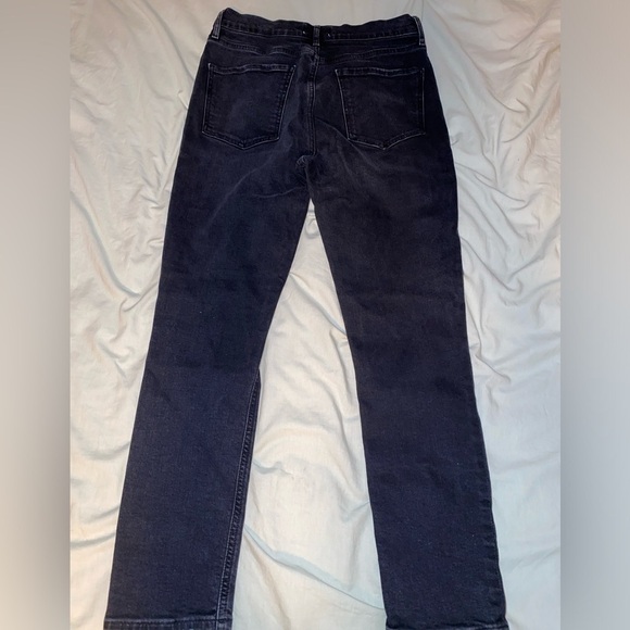 AGOLDE Nico Slim Leg Jeans in Disorder - Distressed Black/Dark Wash Jeans - Picture 11 of 16